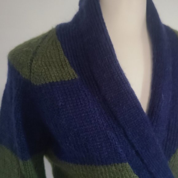 Vintage Wrap Sweater (M) - Picture 3 of 7